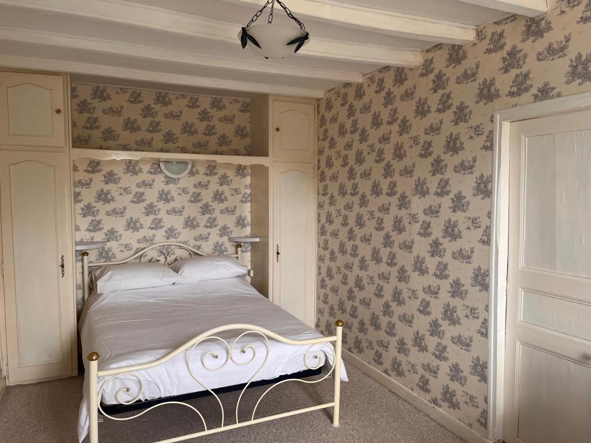 La Maison Du Passeur Availles-Limouzine ภายนอก รูปภาพ